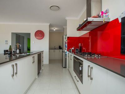 93 Braidwood Drive, Australind