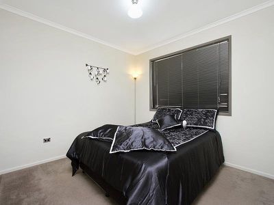 9 Cotswold Court, Rochedale South