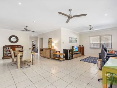 9 Riverwalk Way, Douglas