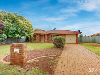 24 Murrumbidgee Place, Dubbo