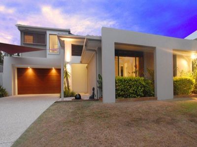 75 Palm Drive, Mooloolaba