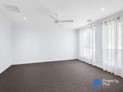 17 Jerribong Way, Kangaroo Flat