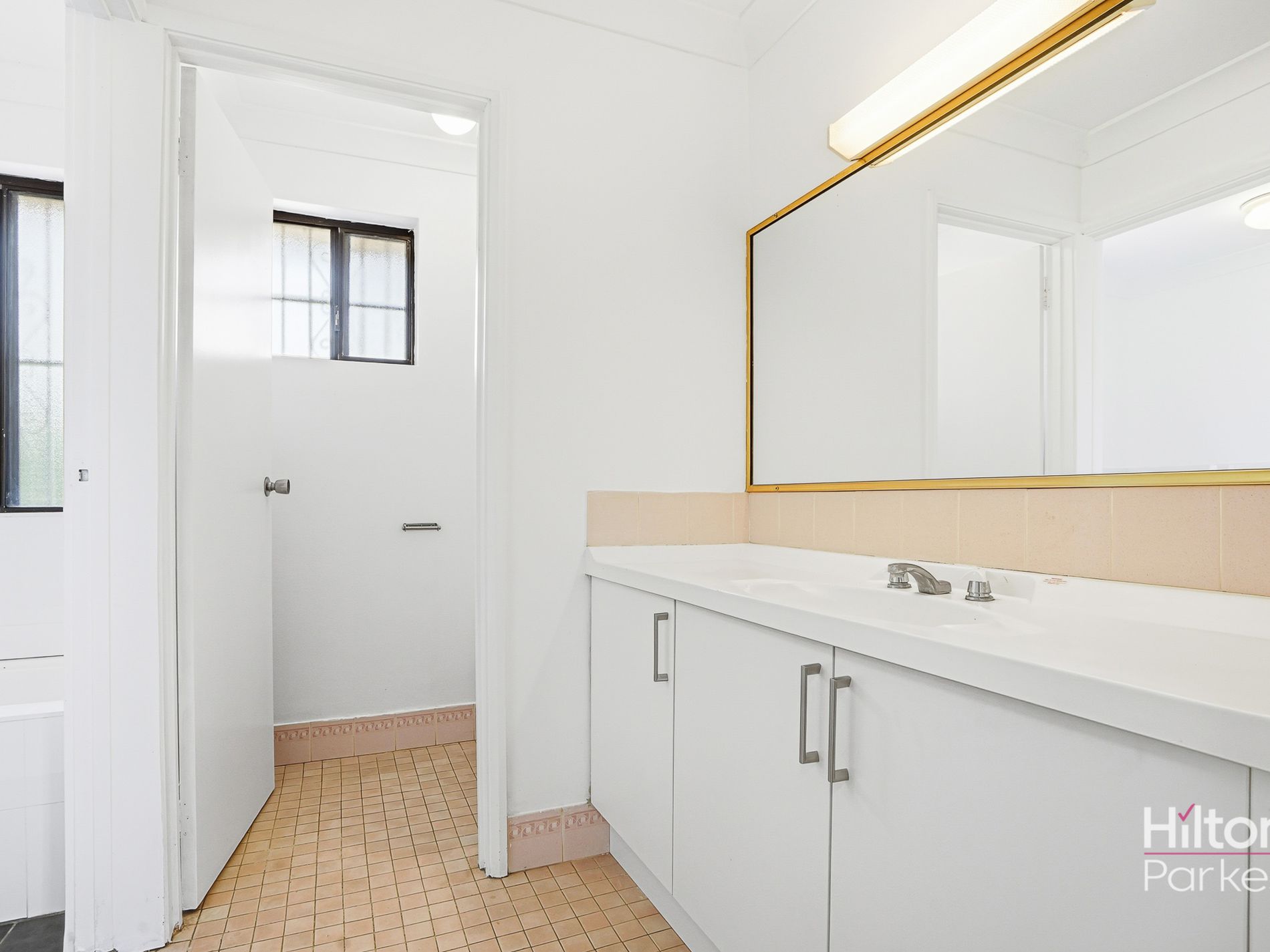 11 / 10 Bunting Street, Emerton