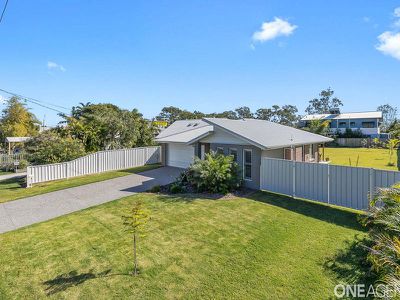 56 Spence Street, Point Vernon