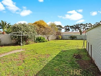 28 Wilmoth Avenue, Horsham
