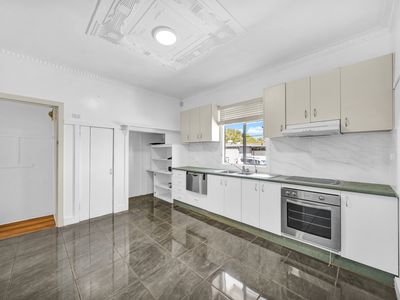 108 Ruthven Street, Harlaxton