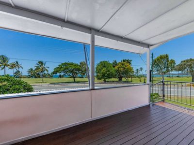 37 Golf Links Road, Bowen