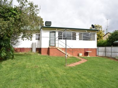 29 Lorking Street, Parkes