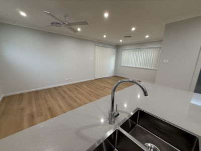 7 Serovich St, Austral