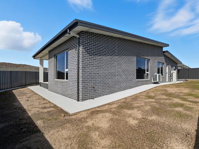 7 Gumnut Court, George Town