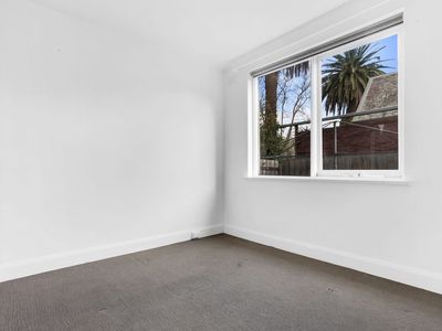 2 / 9-11 Walker Street, Northcote