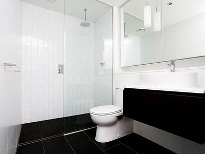813N / 229 Toorak Road, South Yarra
