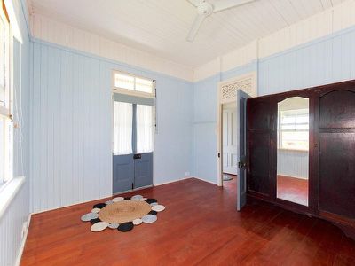 245 Springwood Road, Springwood