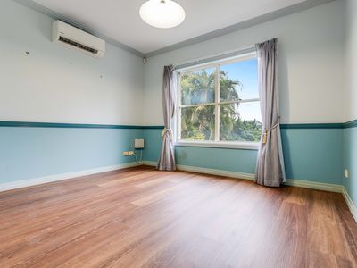 33 Winchcombe Avenue, Murrumba Downs