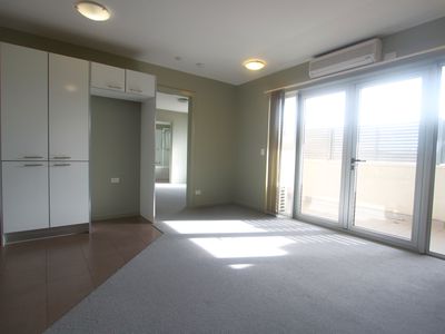 12 / 442 High Street, Northcote