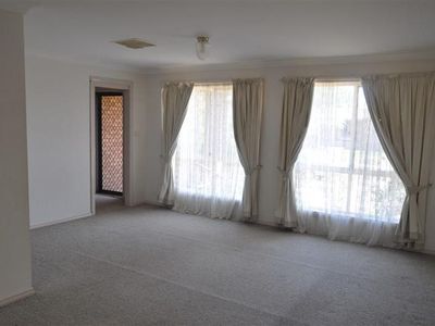 5 Koala Place, Forbes