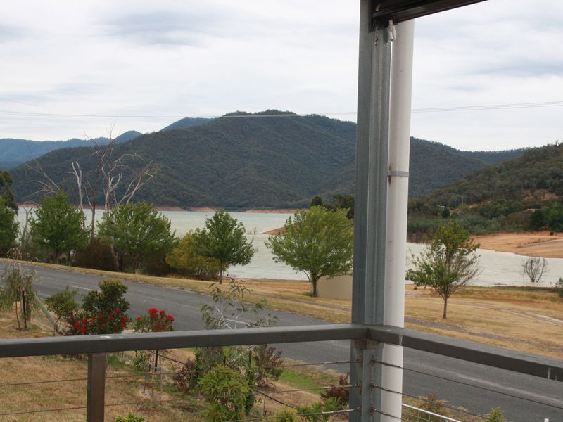 9 Lake Valley Drive, Goughs Bay