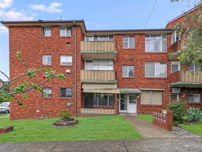 15 / 8 St Helena Parade, Eastlakes