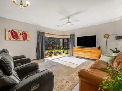 12 Silverbrook Avenue, Mount Gambier