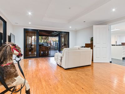 4 Ash Grove South , Langwarrin