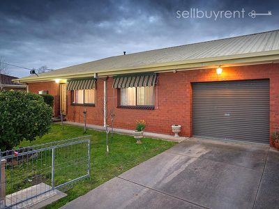 2 / 1 CELTIC COURT, Wodonga