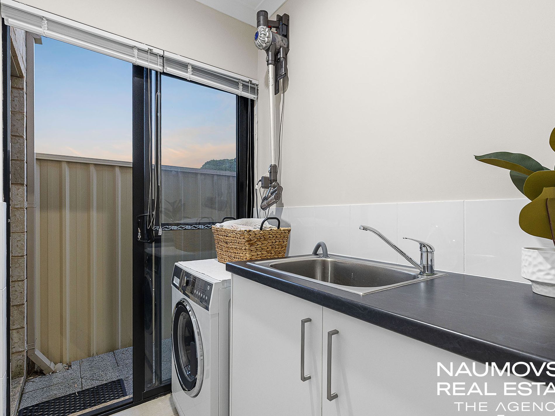 32A Arkana Road, Westminster