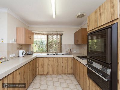 2 / 22 Ainsworth Loop , Booragoon