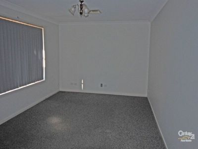 34 Meadowbank Drive, Dubbo