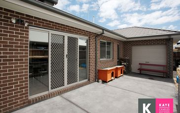 46 Peridot Avenue, Officer