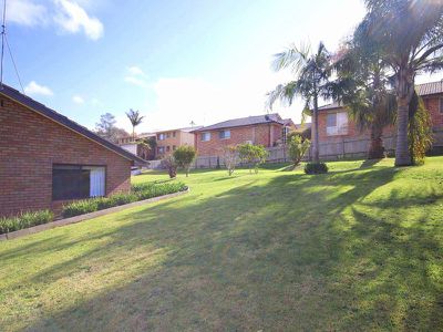 8 Willcocks  Avenue, Narooma