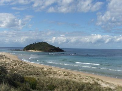 5 Surf Street, Lake Tabourie