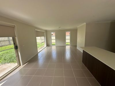 9 Isabella Way, Tarneit