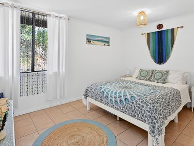 1135 Midge Point Road, Midge Point