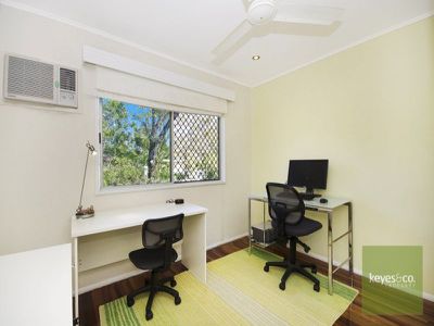 13 Chauncy Crescent, Douglas