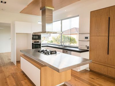 84A The Strand, Newport