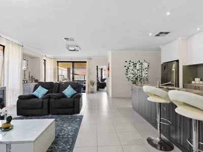 23 Burdekin Vista, Hammond Park