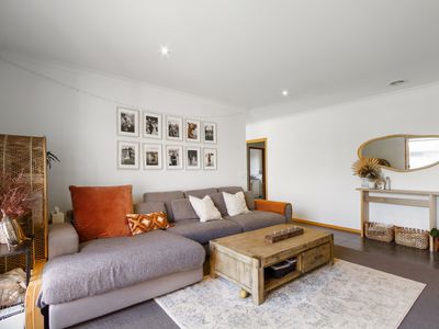 20 Pelican Court, Sale