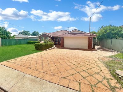 77 Dalton Street, Dubbo