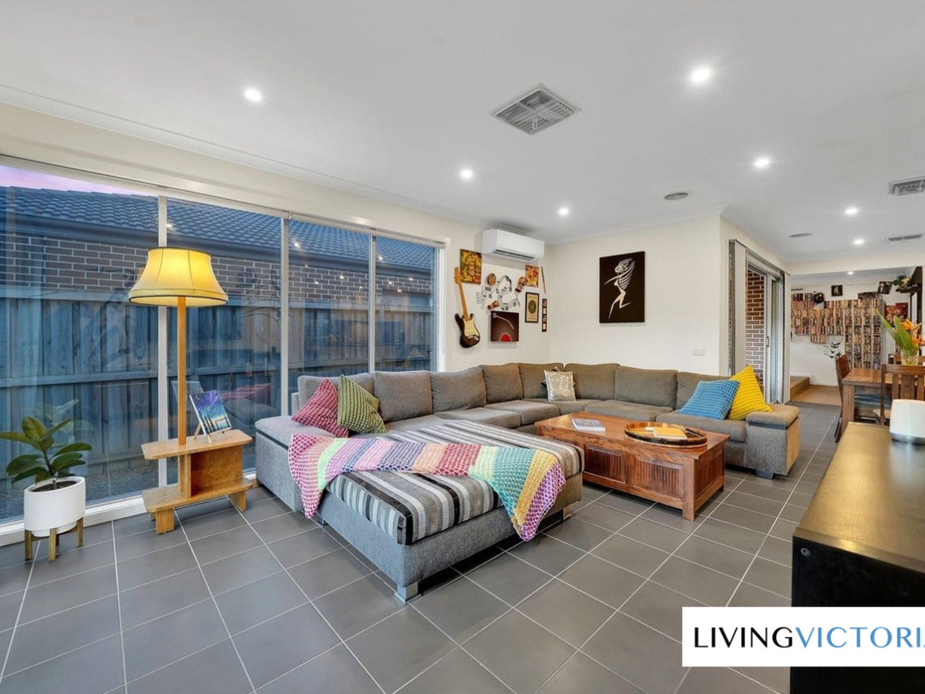 8 Hilderbrand Avenue, Williams Landing