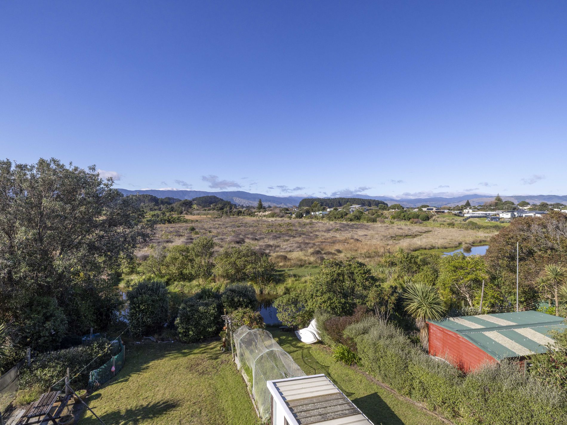 12 Moana Street, Otaki Beach