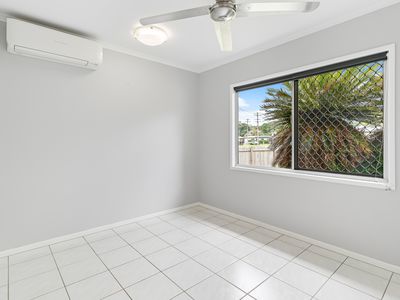 24 Isley Street, Edmonton