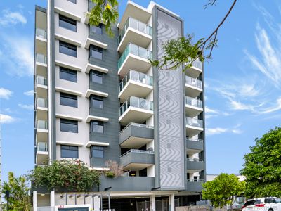 402 / 11 NORMAN STREET, Southport
