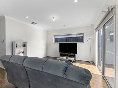 47 Locust Circuit, Tarneit