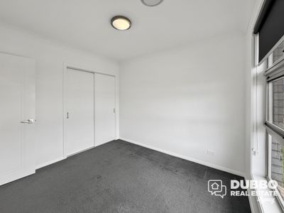 13 Current Court, Dubbo