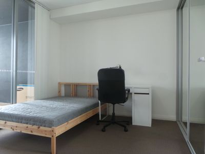 1613 / 11 Charles St, Canterbury