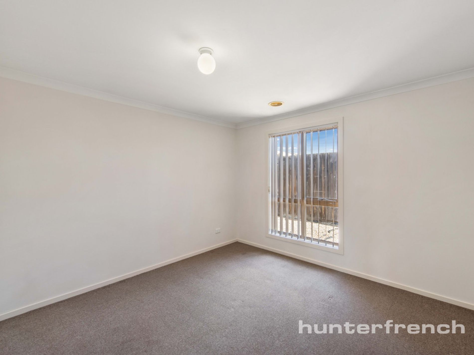 2/22 Balmoral Street South, Altona Meadows