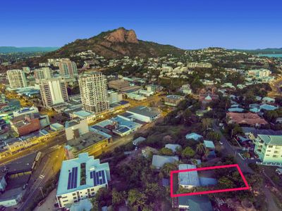 20 Willmett Street, Townsville City