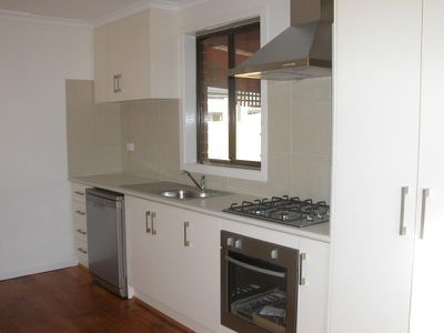 1 / 7 Deborah Street, Werribee