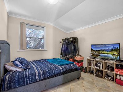 8 Stevington Street, Kelmscott