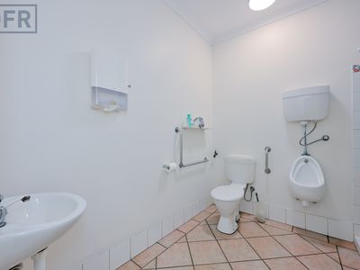 11 Winchester Road, Bibra Lake